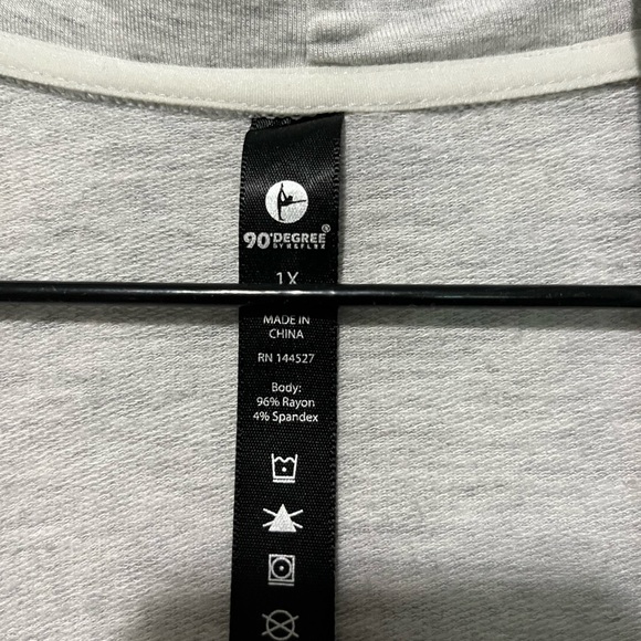 90 Degree vest. - Picture 2 of 4